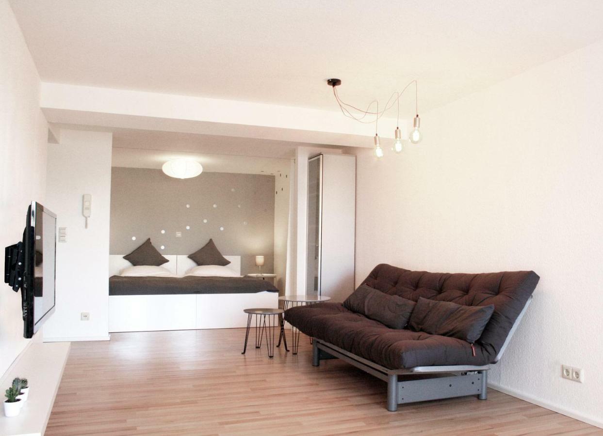 Engen Apartment Bagian luar foto